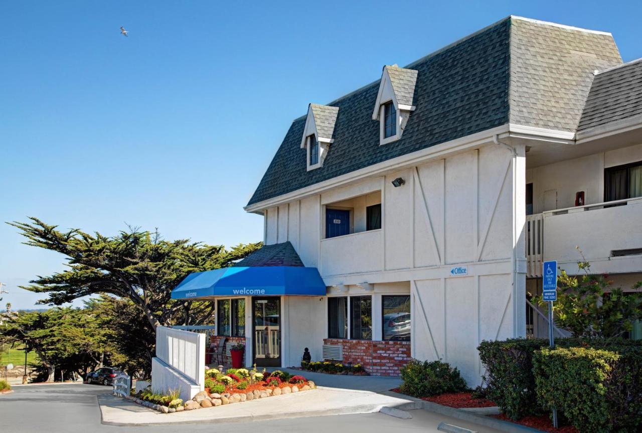 Motel 6-Marina, CA - Monterey Exterior foto