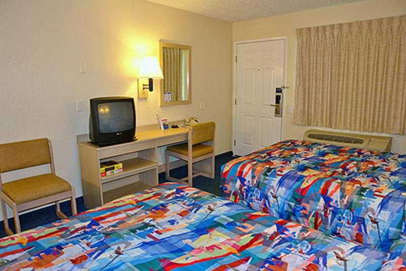 Motel 6-Marina, CA - Monterey Exterior foto